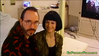 Porno Vintage: Mamadas Y Por Detrás