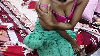 Mature Punjabi Woman In A Suit Craves Sex In Amazing Video