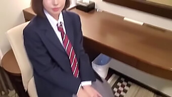 Video Amateur De La Teen Japonesa Lori Gonzo: Pillada En Pleno Acto