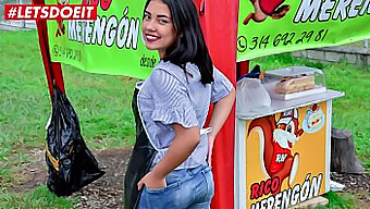 Juliana Restrepos Otroliga Orgasm Filmad Medan Hon Knullar En Stor Kuk