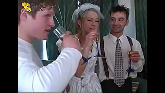 Wedding Pussyfucking: Russian Bride And Friends