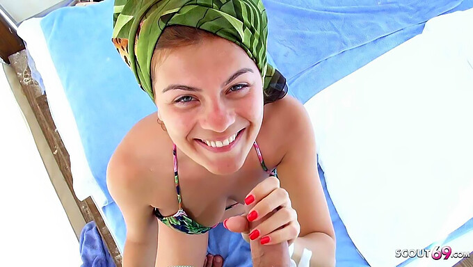 Teen Tedesca (18+) E Il Suo Partner Si Godono Un Sesso Duro Sulla Spiaggia