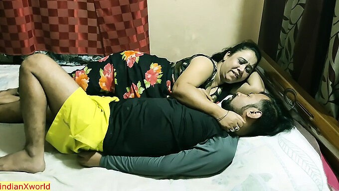 ¡juego Bdsm Caliente De Bhabhi Y Devar Lleva A Sexo Hardcore Y Eyaculación Dentro! ¡no Te Lo Pierdas!