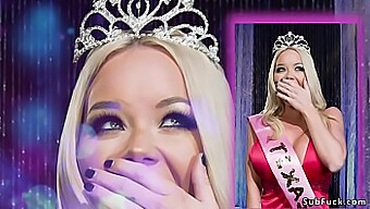 Amerikansk Skjønnhet Miss America Tar På Seg To Kuker I En Dobbel Penetrasjonsorgie